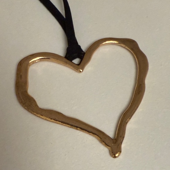 Elegant Large Gold Heart Necklace with Black Cord - Picture 2 of 4